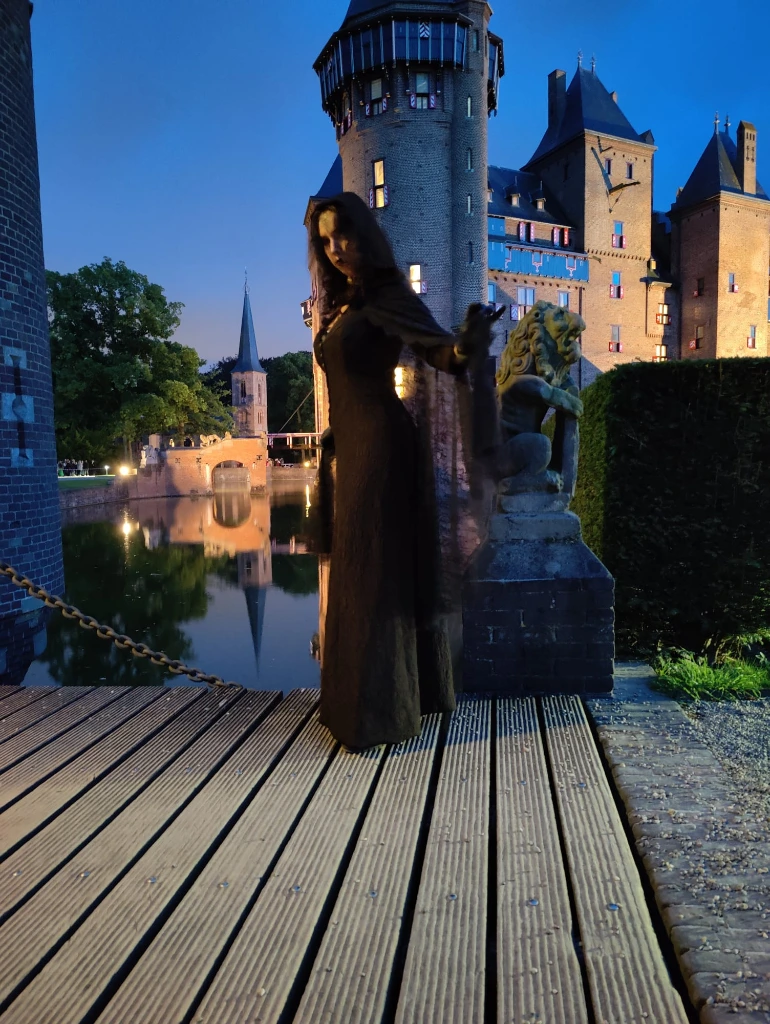 Cassandra Dimitrescu - Resident Evil Village